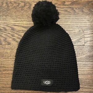 UGG Kids Black Knit Pom-Pom Hat